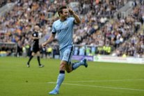 لامبارد ينال جائزة 