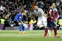 بنزيما يأمل استمرار برشلونة في الليغا حتى لو استقلت كتالونيا