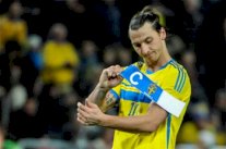 إبراهيموفيتش خارج التشكيلة الأساسية للسويد أمام روسيا