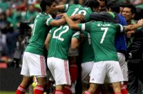فوز المكسيك على هندوراس بهدفين دون رد