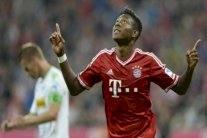 إصابات كوينتراو تدفع أنشيلوتي لطلب التوقيع مع ظهير بايرن