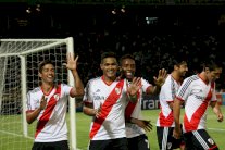 ريفر بلايت يعزز موقعه في صدارة الدوري الأرجنتيني