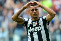 فيدال في بيان إعلامي لجماهير يوفنتوس: لا تصدقوهم فهم يكذبون علي 