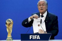 بلاتر: الفيفا يثق في روسيا لاستضافة مونديال 2018