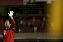 حارس ساو باولو سيني يحطم الرقم القياسي للويلزي غيغز