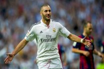 أسبوع استثنائي لكريم بنزيما بدك شباك ليفربول وبرشلونة