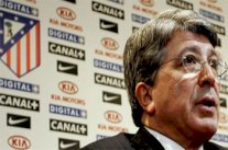 رئيس نادي أتلتيكو مدريد نادم على تسريح دييغو كوستا 