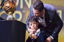 كريستيانو رونالدو يثق في حظوظه لنيل 