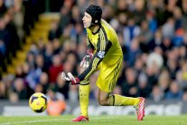 فينغر يخطط لإغراء تشيك للرحيل عن البلوز واللعب في 