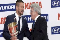 سيميوني يشكك في قدرة أتلتيكو على تكرار نجاحات الماضي