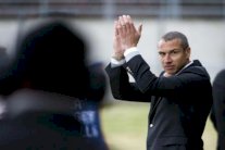 هنريك لارسون سيشرف على تدريب ابنه في هيلسنغبورغ