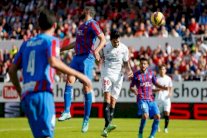 إشبيلية يهدر نقطتين في الصراع على صدارة الليغا