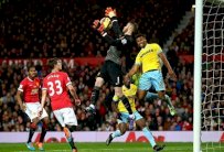 دي خيا: اللعب خلف دفاع يونايتد الهش جعلني أفضل حارس هذا الموسم