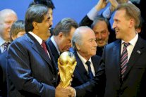 المدير العام لرابطة البوندسليغا يؤيد مقاطعة مونديال قطر