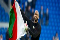 الحارس الأمين علي الحبسي أمل العمانيين في خليجي 22