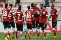 الأهلي يستعيد نغمة الفوز في كأس الرابطة الإماراتية