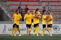 مركز بلاطة يشعل المنافسة على صدارة الدوري الفلسطيني