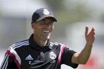 زيدان يفوز باستئنافه ويعاود تدريب الفريق الرديف لريال مدريد