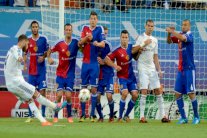 راموس تعمد نيل البطاقة الصفراء في مباراة بازل بدوري الأبطال