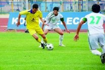 دهوك يهزم النفط ويحلق بصدارة الدوري العراقي