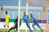 الفتح يحول تأخره إلى فوز على نجران وتعادل الشعلة والعروبة