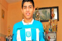 فرناندو فالنزويلا موهبة أرجنتينية جديدة تسير على درب النجم ميسي