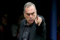 الاسرائيلي أفرام غرانت سيستلم الإشراف على غانا