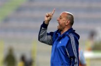 أغرب شرط في تاريخ كرة القدم يطلقه مدرب منتخب العراق