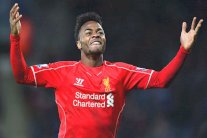 سترلينغ في حيرة بين التجديد لليفربول والتوقيع للريال