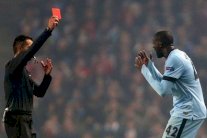 سعادة في برشلونة لغياب يايا توريه عن موقعة الاتحاد