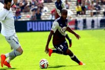 توريه يمدد عقده مع بوردو حتى 2019