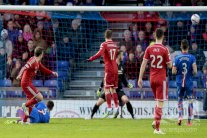 أبريدين يشدد الخناق على سلتيك في الدوري الأسكتلندي