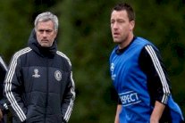 مورينيو: تجديد عقد تيري 