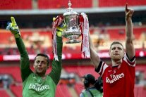 رامسي يعيد أرسنال إلى منصة التتويج للمرة الأولى منذ 2005