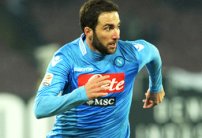 وكيل تعاقدات شهير : أخبار انتقال هيغواين لبرشلونة 