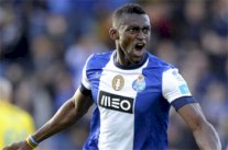 الهداف الكولومبي جاكسون مارتينيز يؤكدها : نعم .. أرسنال يفاوضني