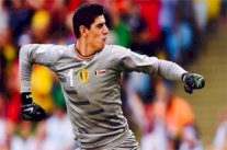 كورتوا جاهز للوقوف مجددا بوجه ميسي