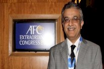 الشيخ سلمان يكشف نيته الترشح مجدداً لرئاسة الاتحاد الآسيوي