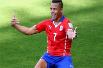 التشيلي سانشيز يوافق على توقيع عقده مع أرسنال حتى عام 2019