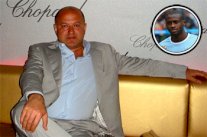 وكيله : يايا توريه كان بإمكانه الفوز بجائزة فردية