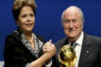 بلاتر: البرازيل تستحق علامة 95ر9 على 10