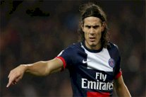 كافاني : واثق من البقاء مع باريس سان جرمان