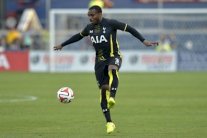 روز يمدد عقده خمسة مواسم اضافية مع توتنهام