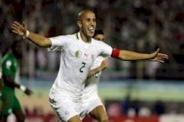 الفجيرة يتعاقد مع الجزائري بوقرة