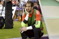 3 أسباب دفعت الريال للتضحية بالحارس لوبيز والإبقاء على كاسياس