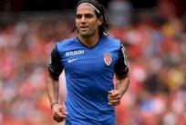 مدرب موناكو متمسك بفالكاو ويغلق الباب أمام ريال مدريد 