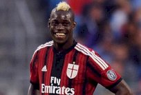 ليفربول يدخل في مفاوضات جدية مع ميلان من أجل ضم بالوتيلي 