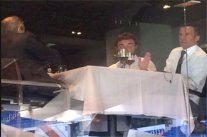 صورة اجتماع بيريز بوكيل أعمال فالكاو ودى ماريا تثير اهتمام الإسبان