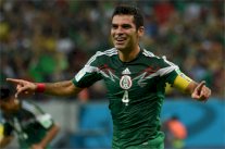 المكسيكي المخضرم ماركيز يتابع مسيرته في فيرونا الإيطالي