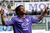 مدرب مانشستر يونايتد يرفض الحديث عن كوادرادو تفادياً لرفع سعره